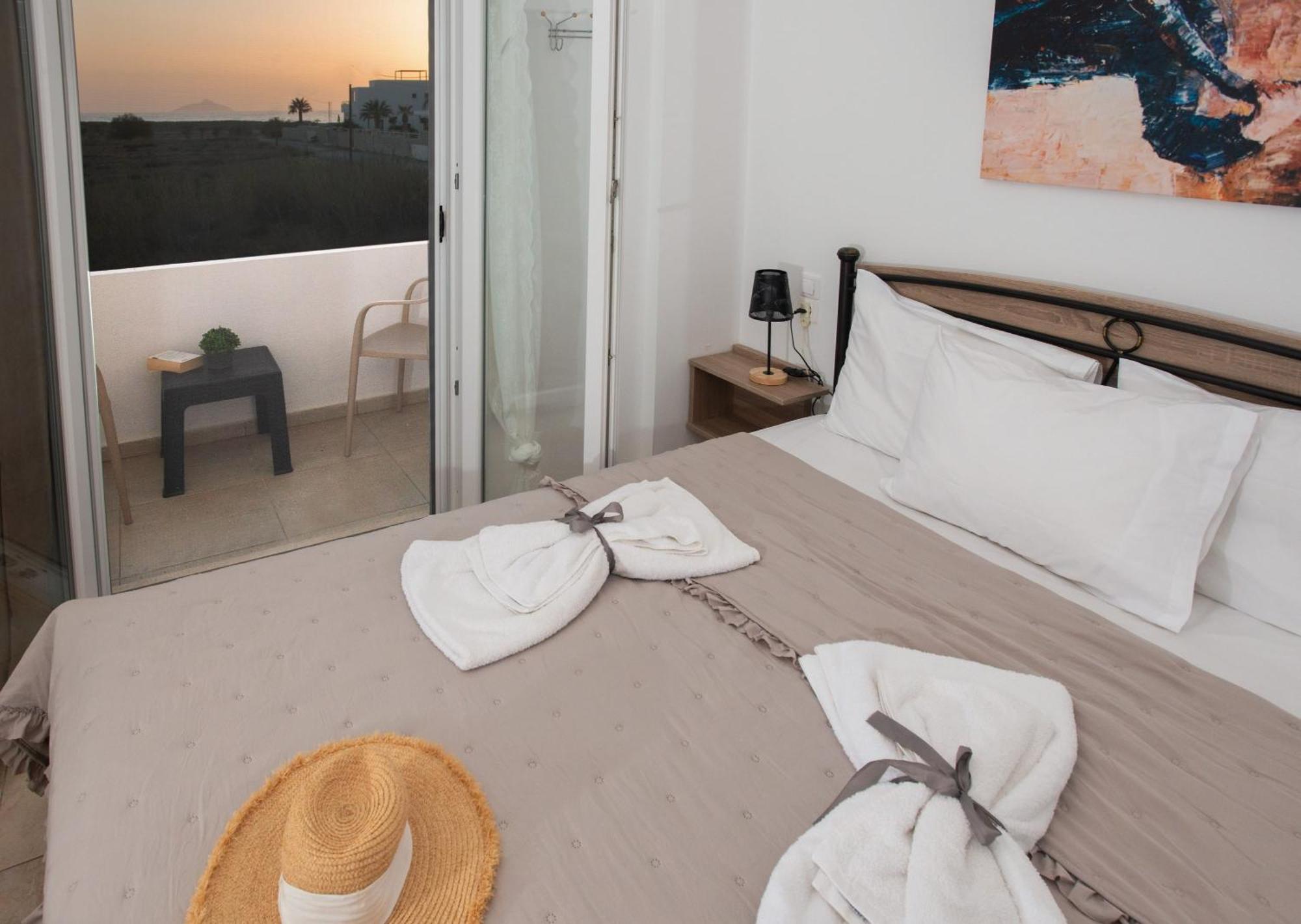 Afrathias Beachhouse - Cretan Hideaway Kalamaki  Exterior photo